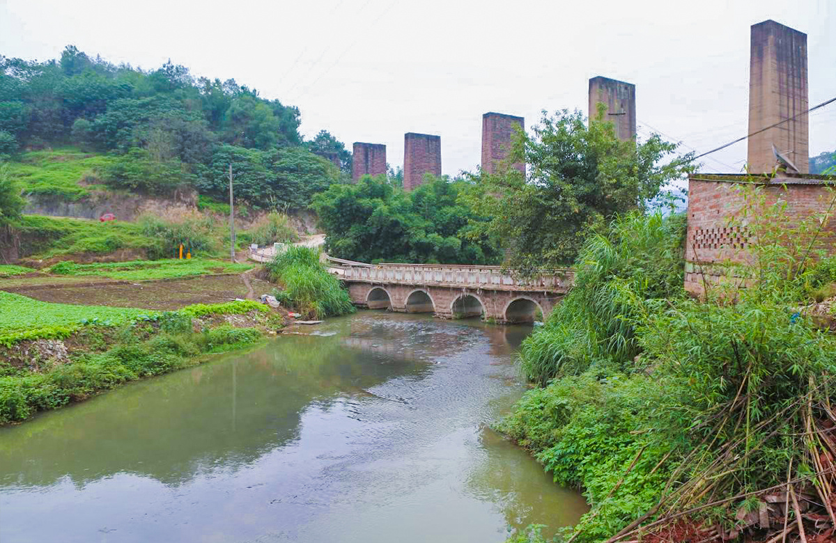 首页 惠游重庆 家乡美景 正文在重庆市大渡口区跳磴镇红胜村北面,跳磴